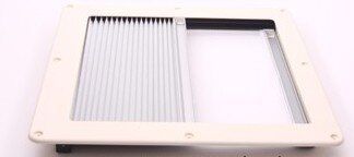 Black-out du cadre inférieur Remis OP=OP